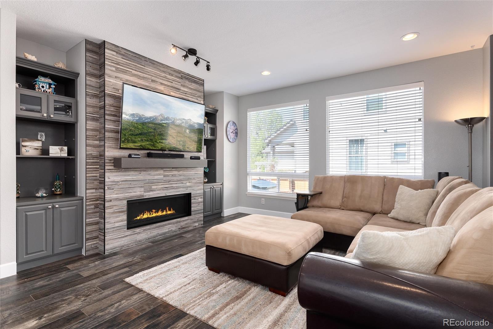 4826 S Ireland Street