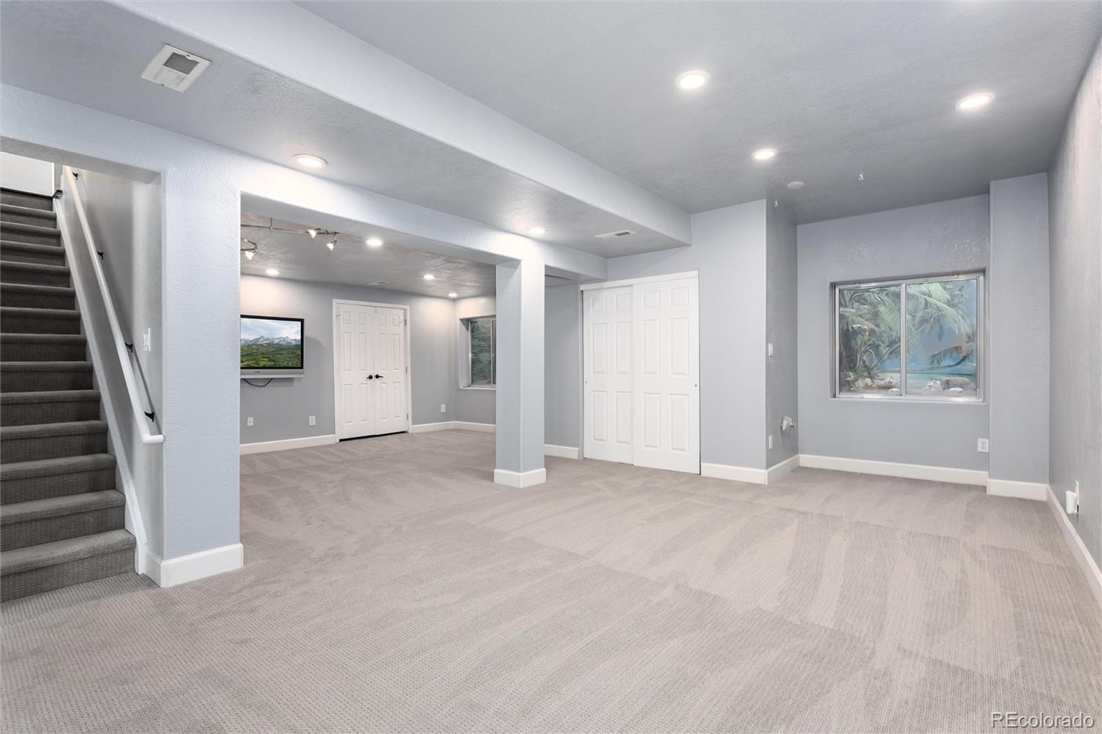 4826 S Ireland Street