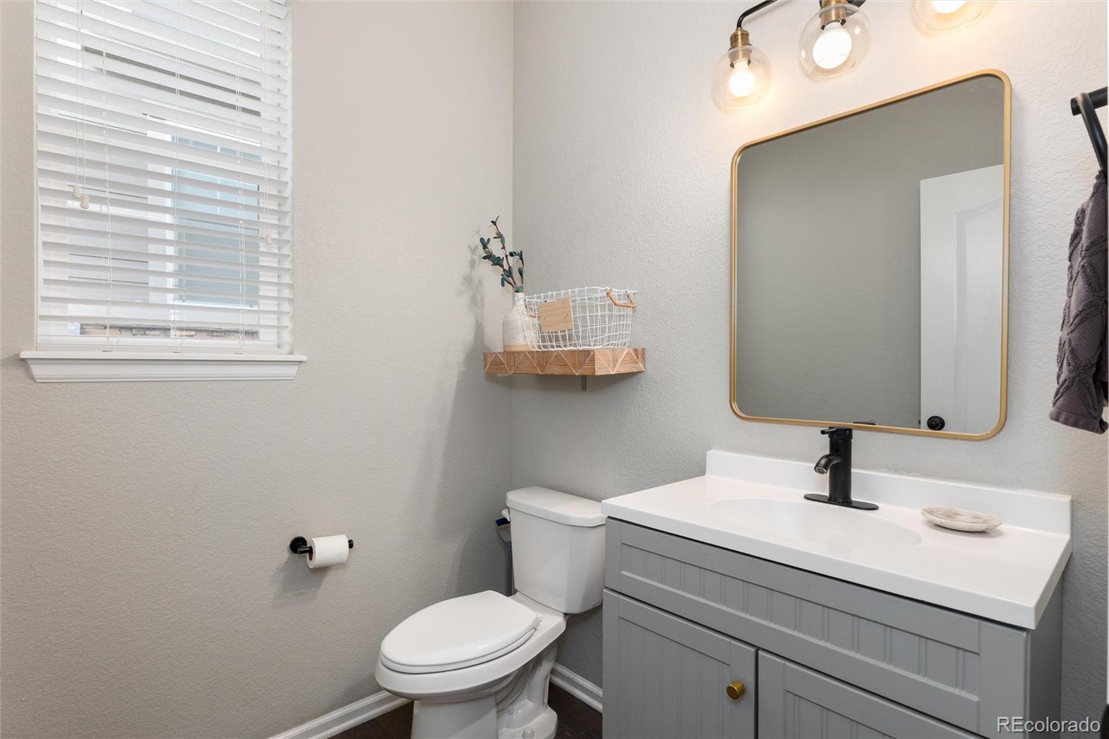23910 E Ontario Place