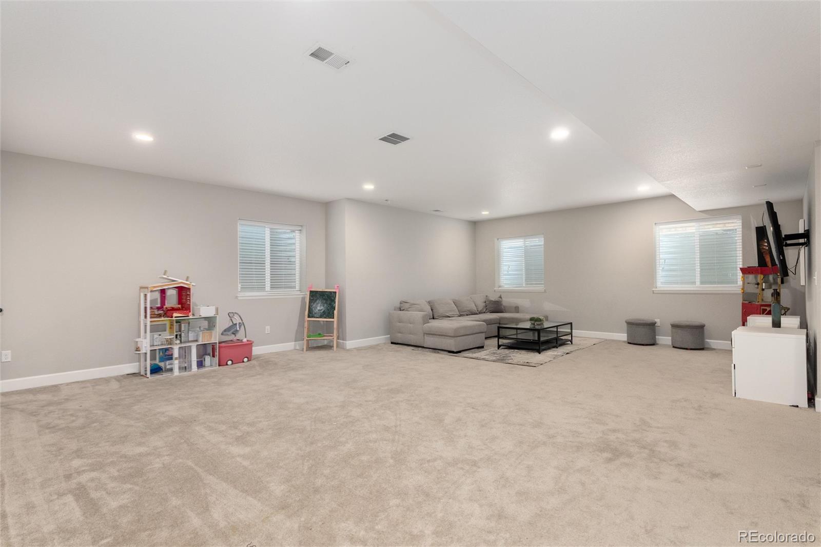 23910 E Ontario Place