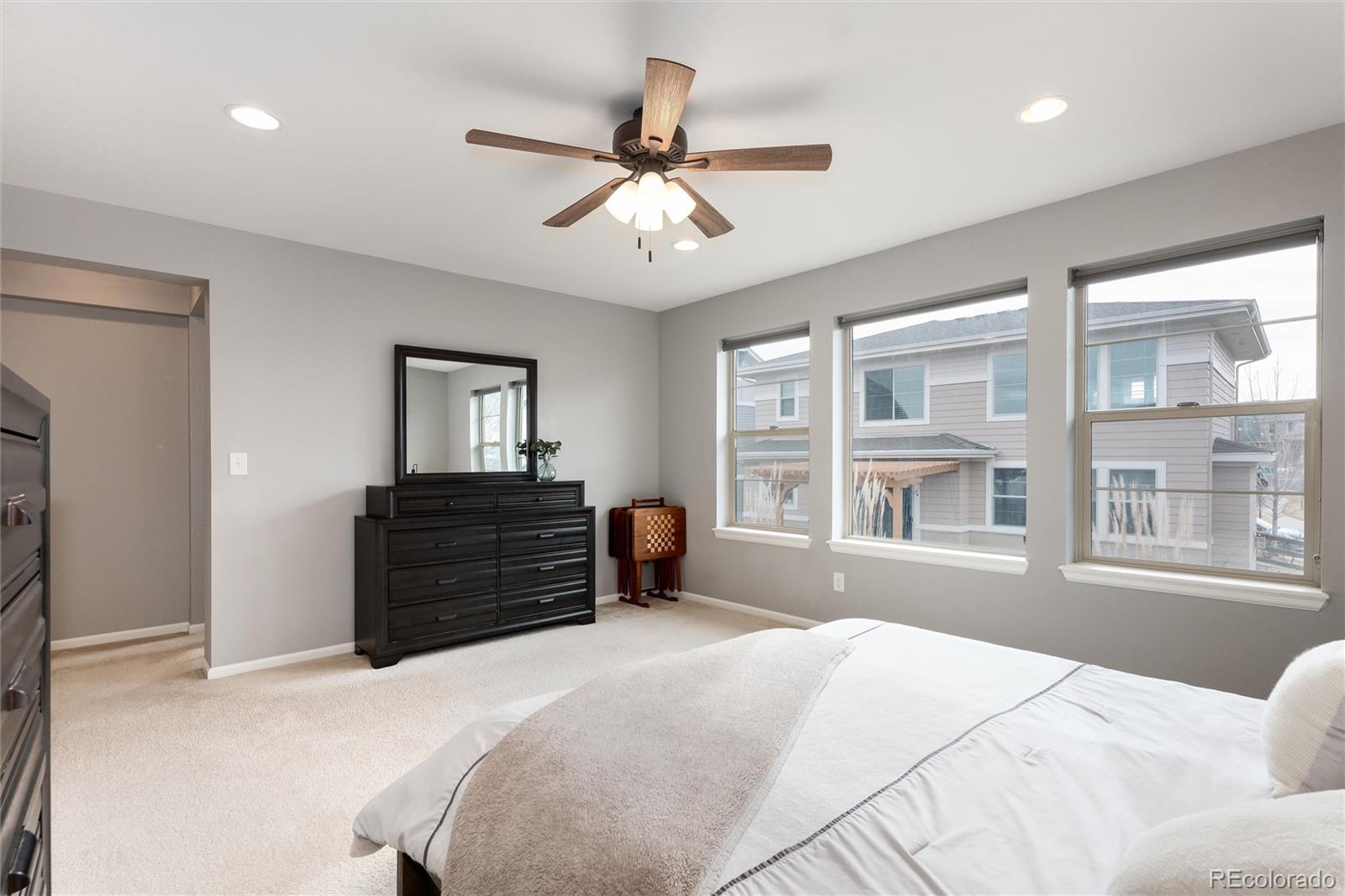 26824 E Quarto Place