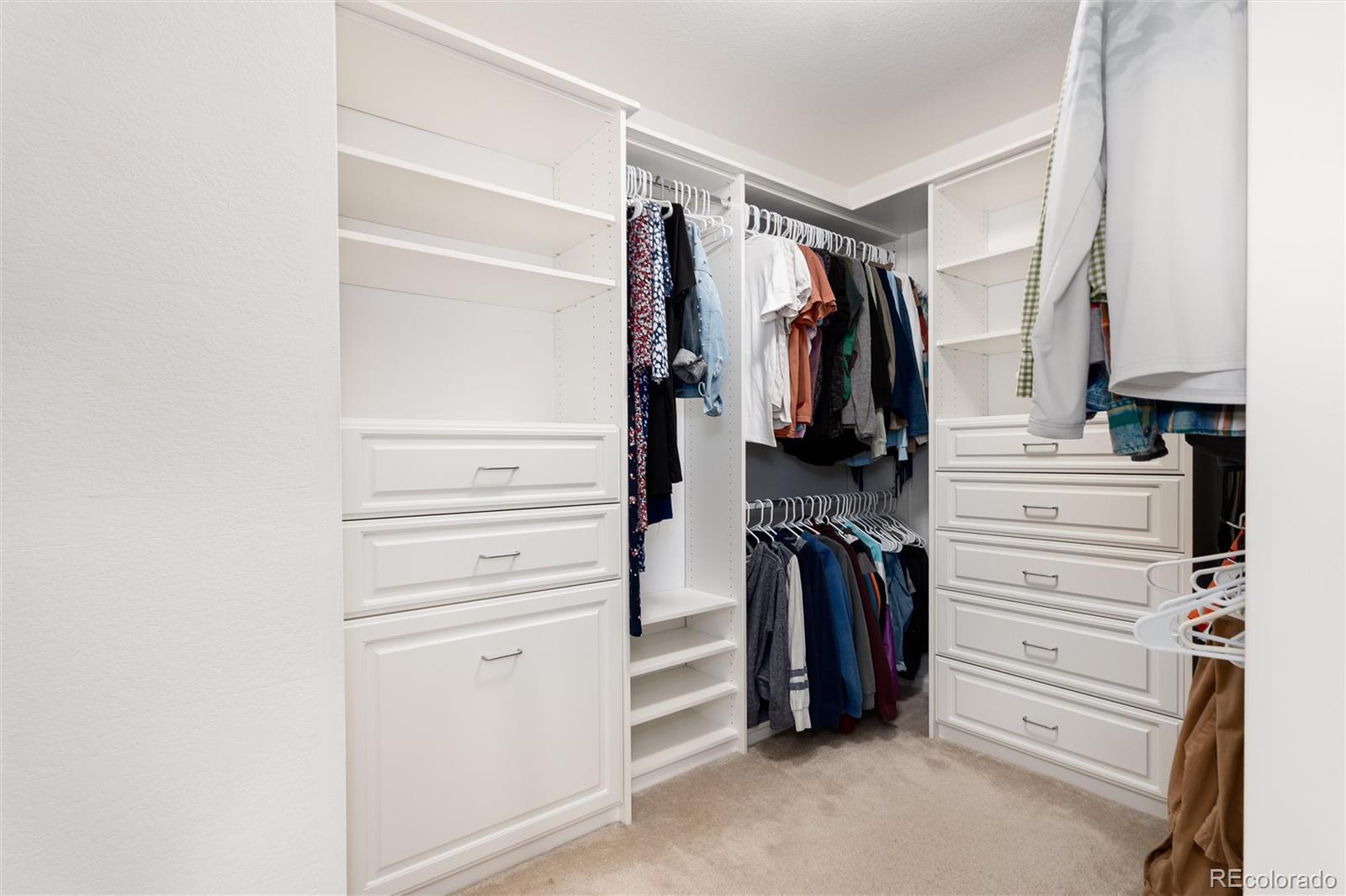 26824 E Quarto Place