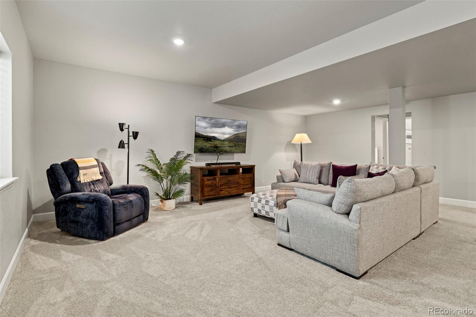 1864 S De Gaulle Court