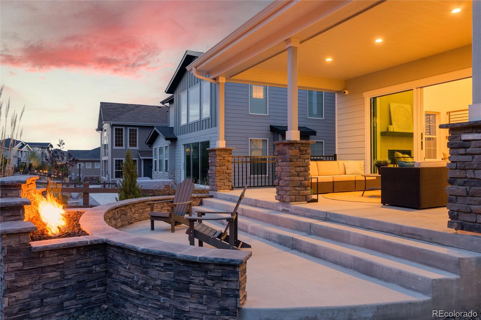 6689 S Vandriver Way