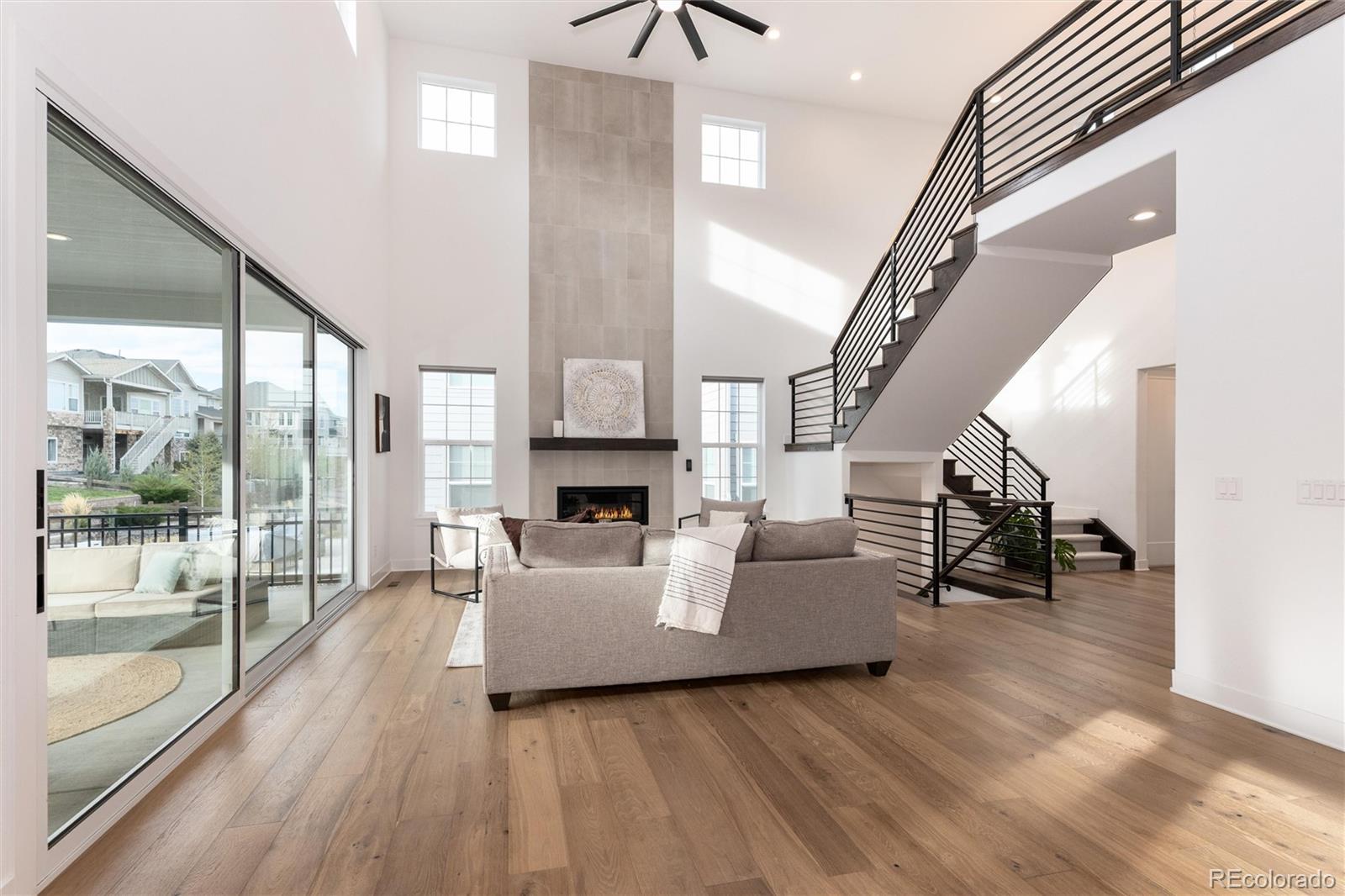 6689 S Vandriver Way