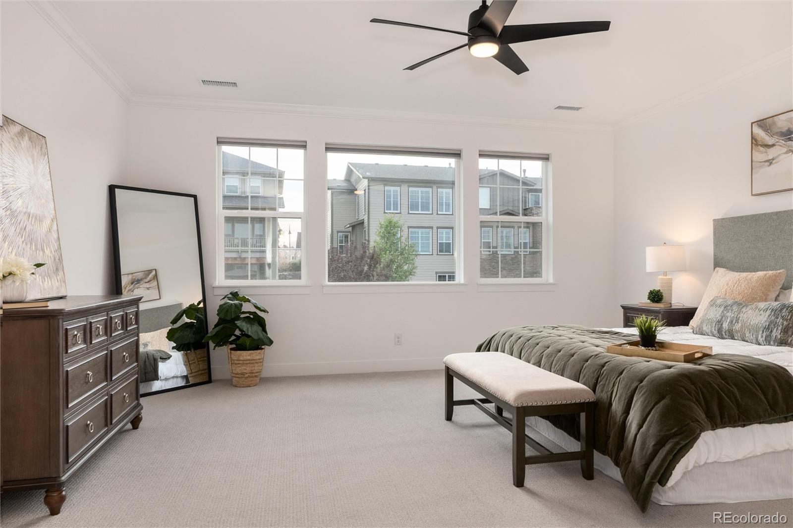 6689 S Vandriver Way