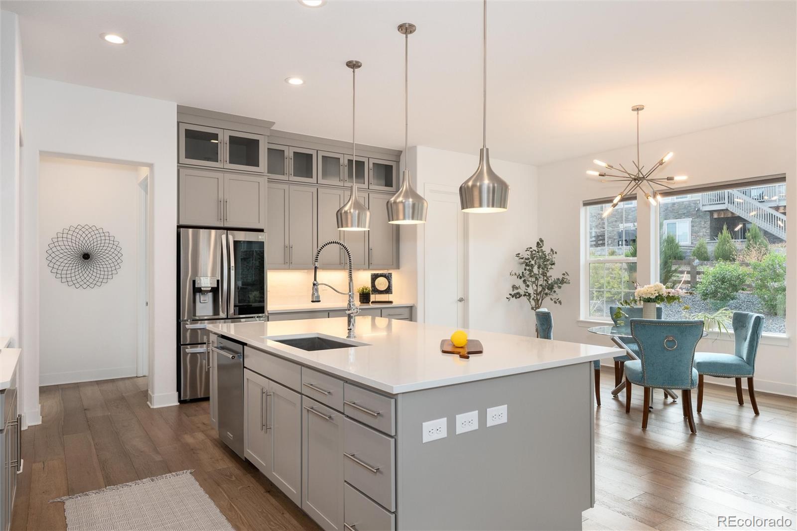 6689 S Vandriver Way