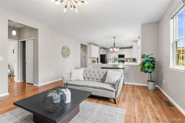 21152 E Flora Place