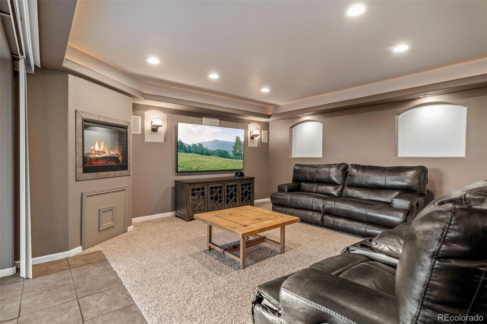 1609 S Catawba Circle