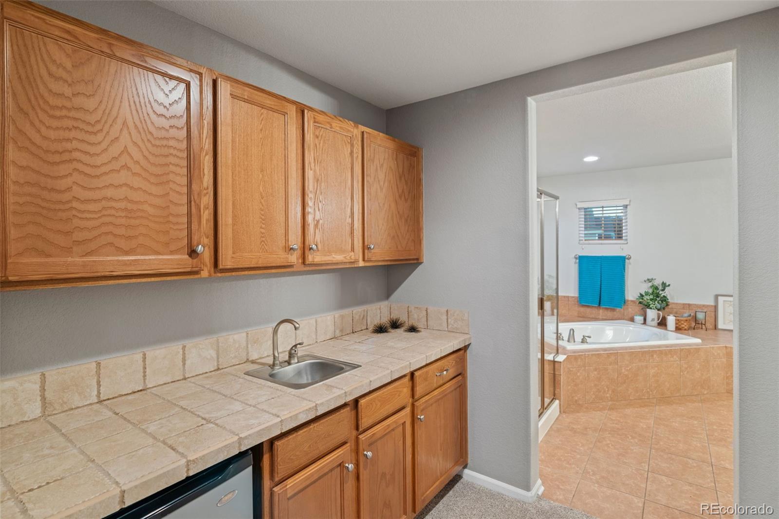 1609 S Catawba Circle