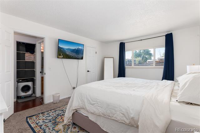 1867 S Zeno Way