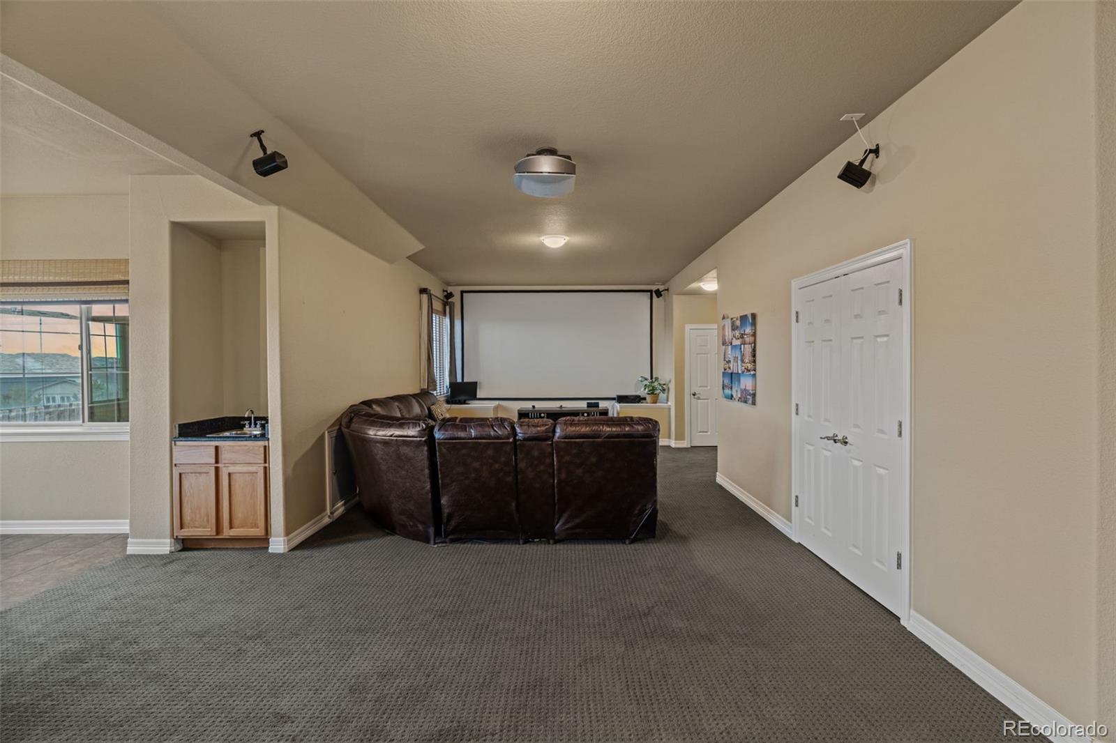 26656 E Peakview Drive