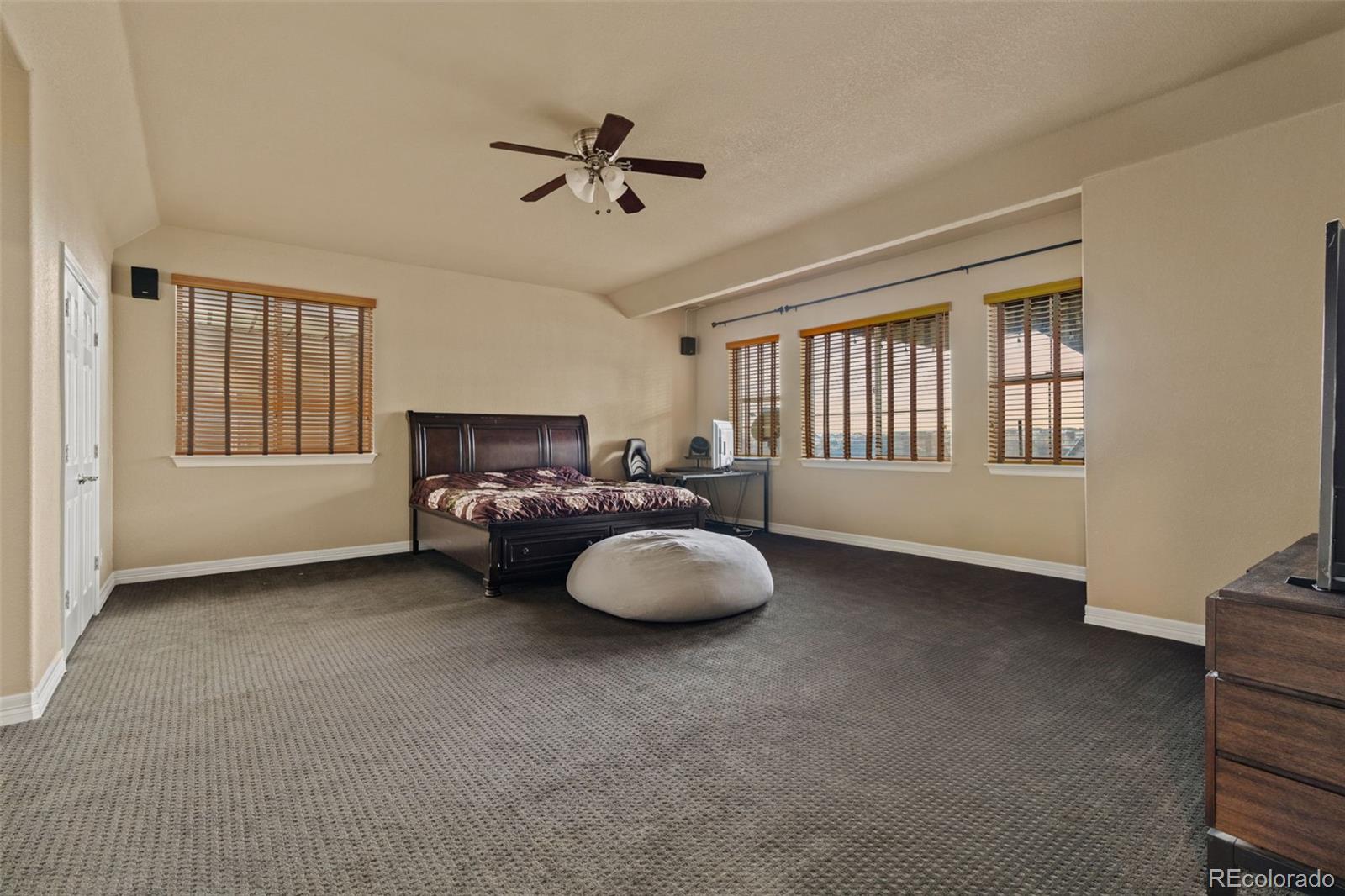 26656 E Peakview Drive