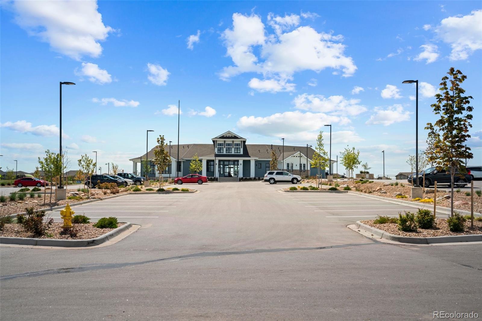 27671 E Lakeview Drive