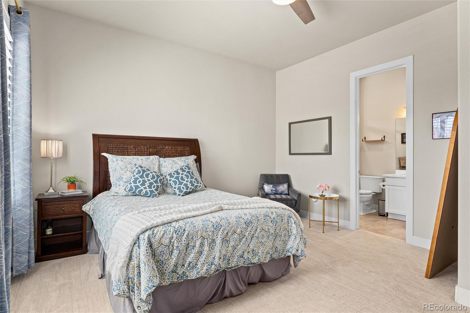 27671 E Lakeview Drive