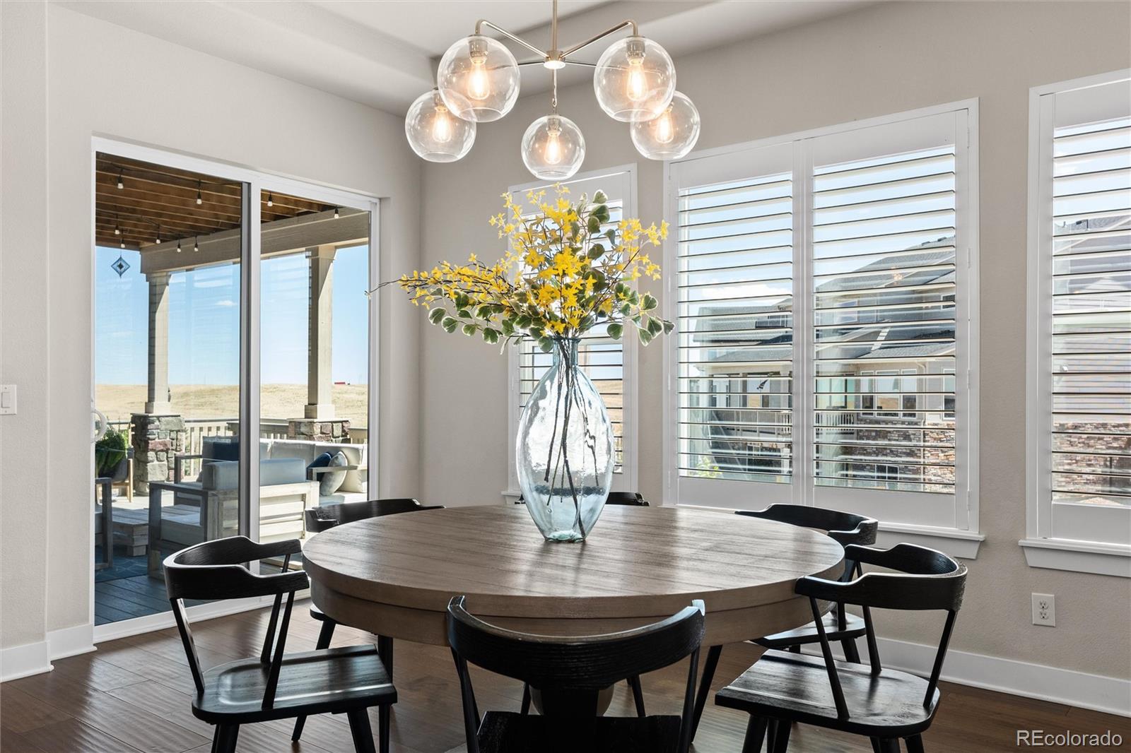 27671 E Lakeview Drive