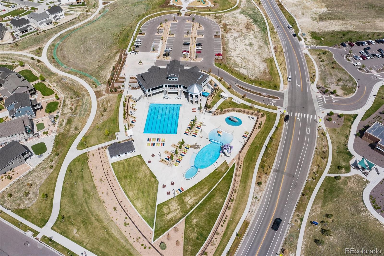 27671 E Lakeview Drive