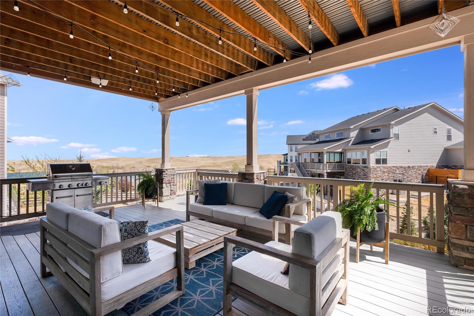 27671 E Lakeview Drive