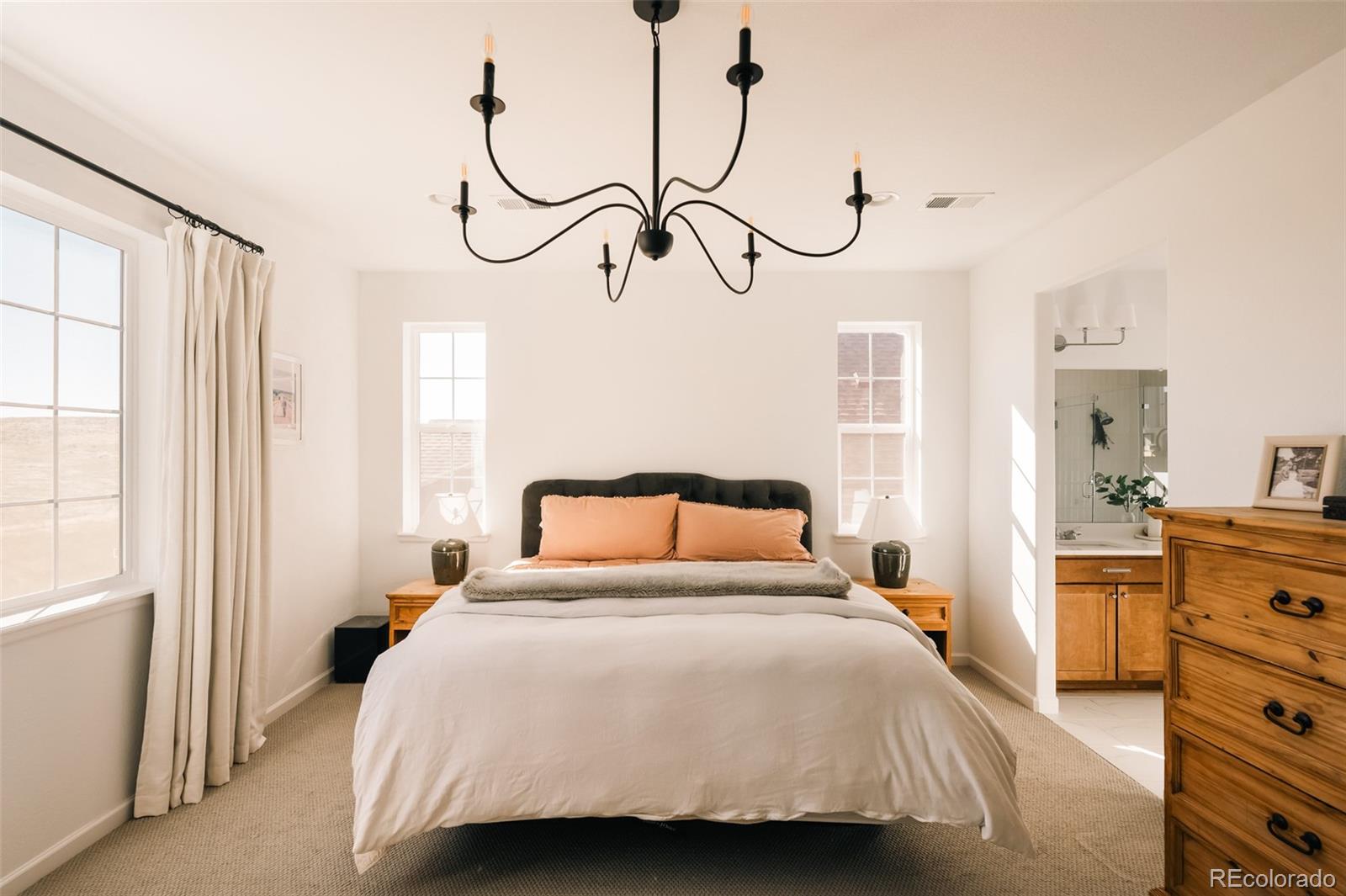 6940 S Yantley Court