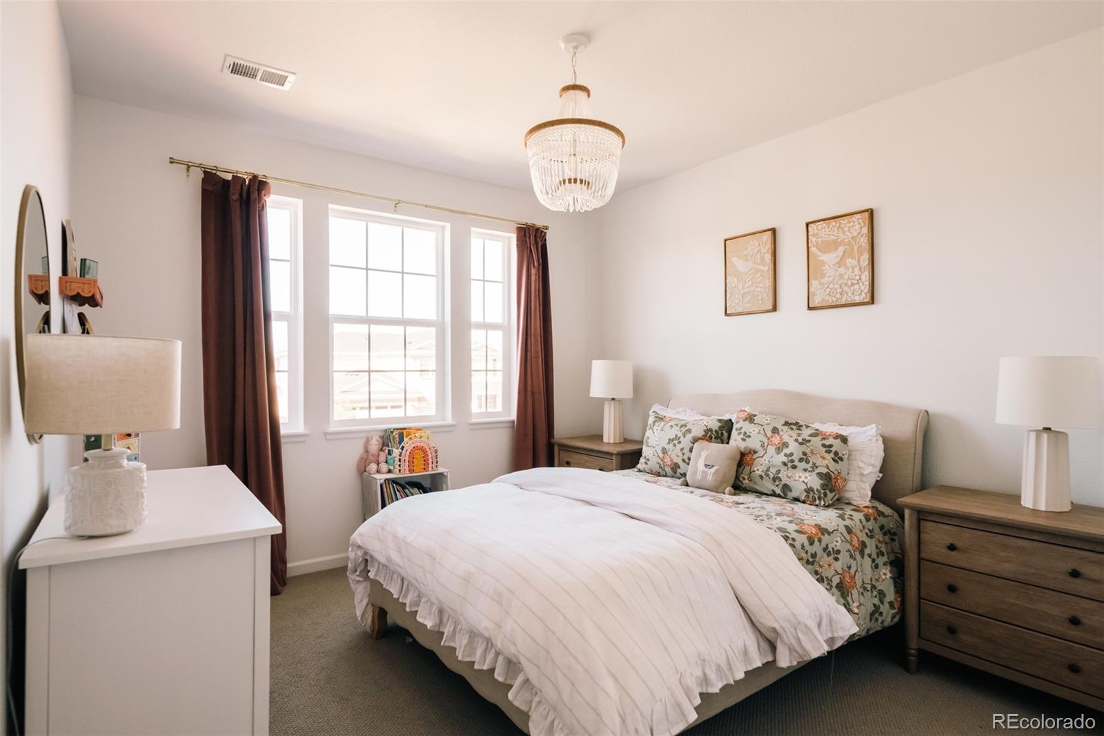 6940 S Yantley Court