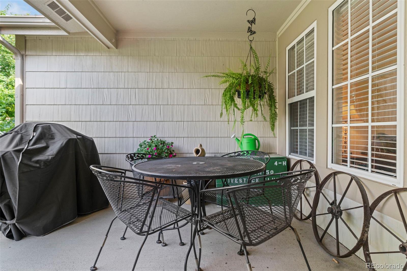 8009 S Algonquian Court
