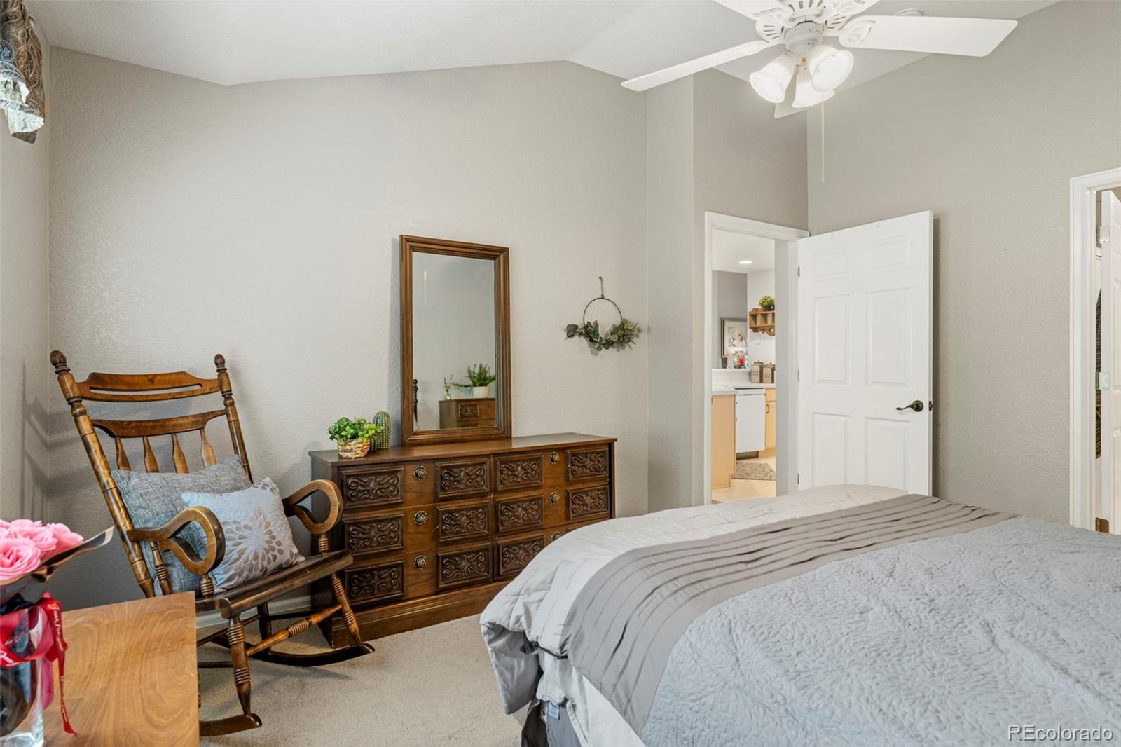 8009 S Algonquian Court