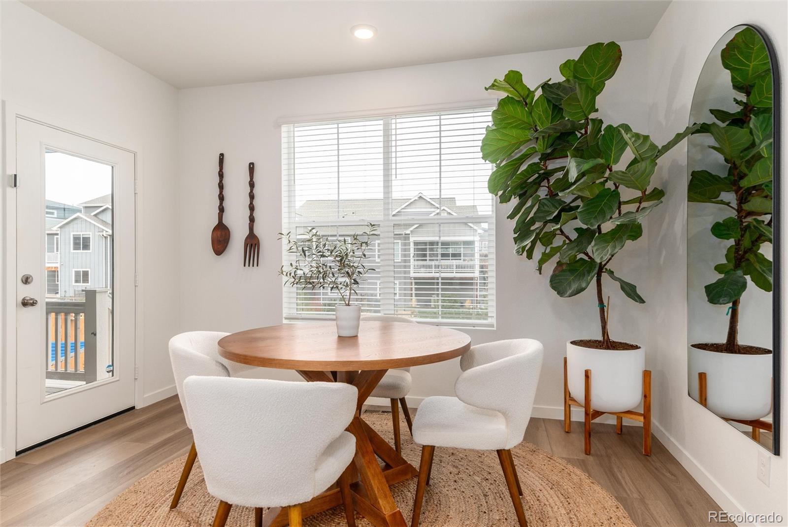 9001 Hightower Street