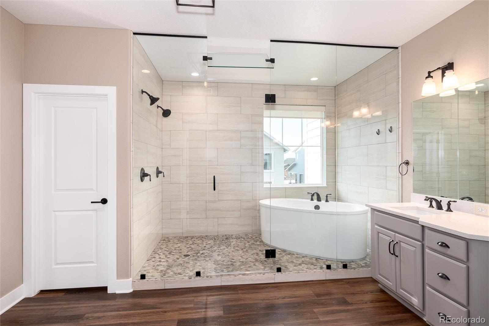 27643 E Euclid Drive