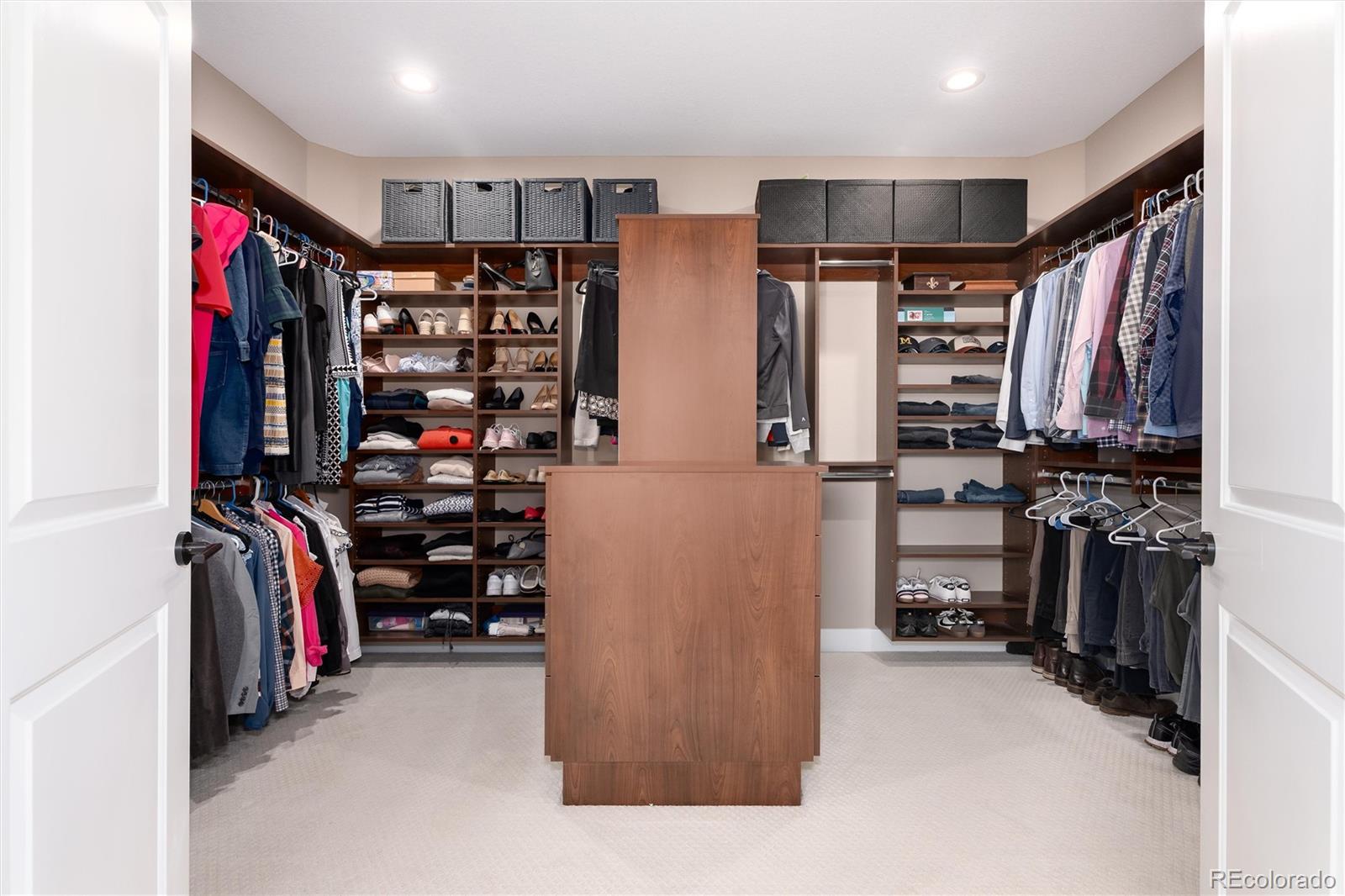 27643 E Euclid Drive