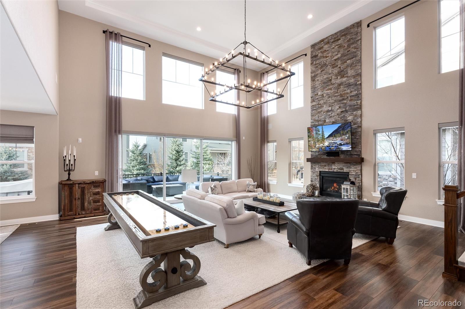 27643 E Euclid Drive