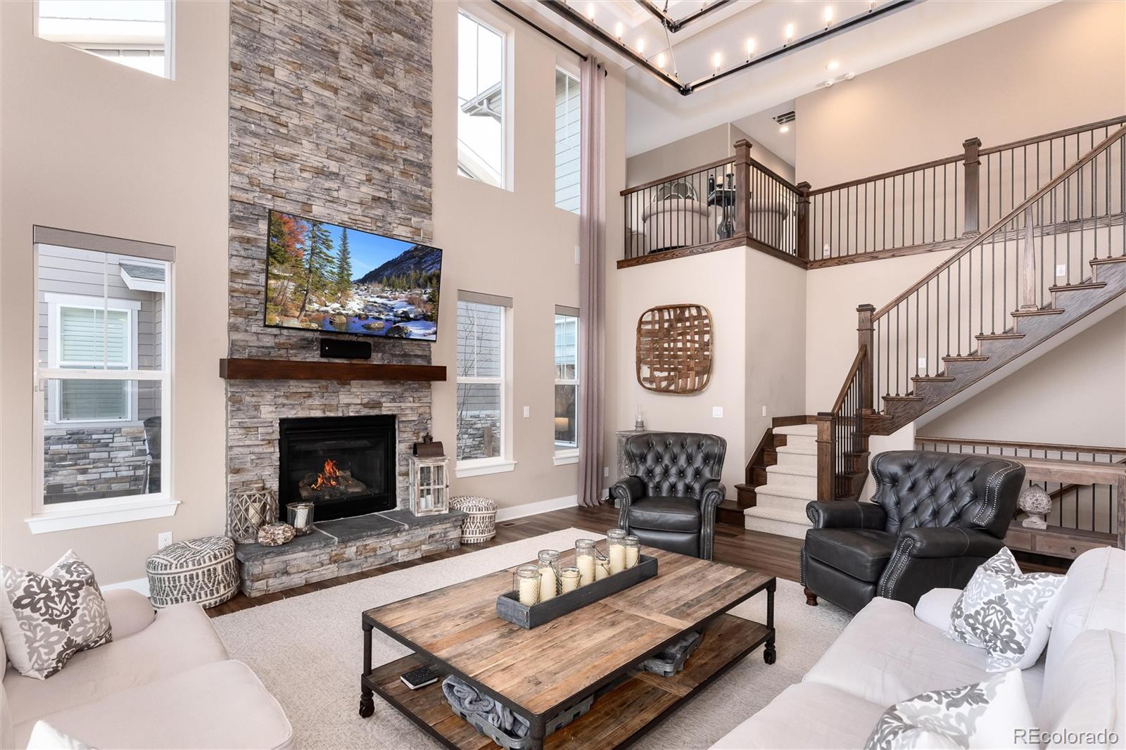 27643 E Euclid Drive