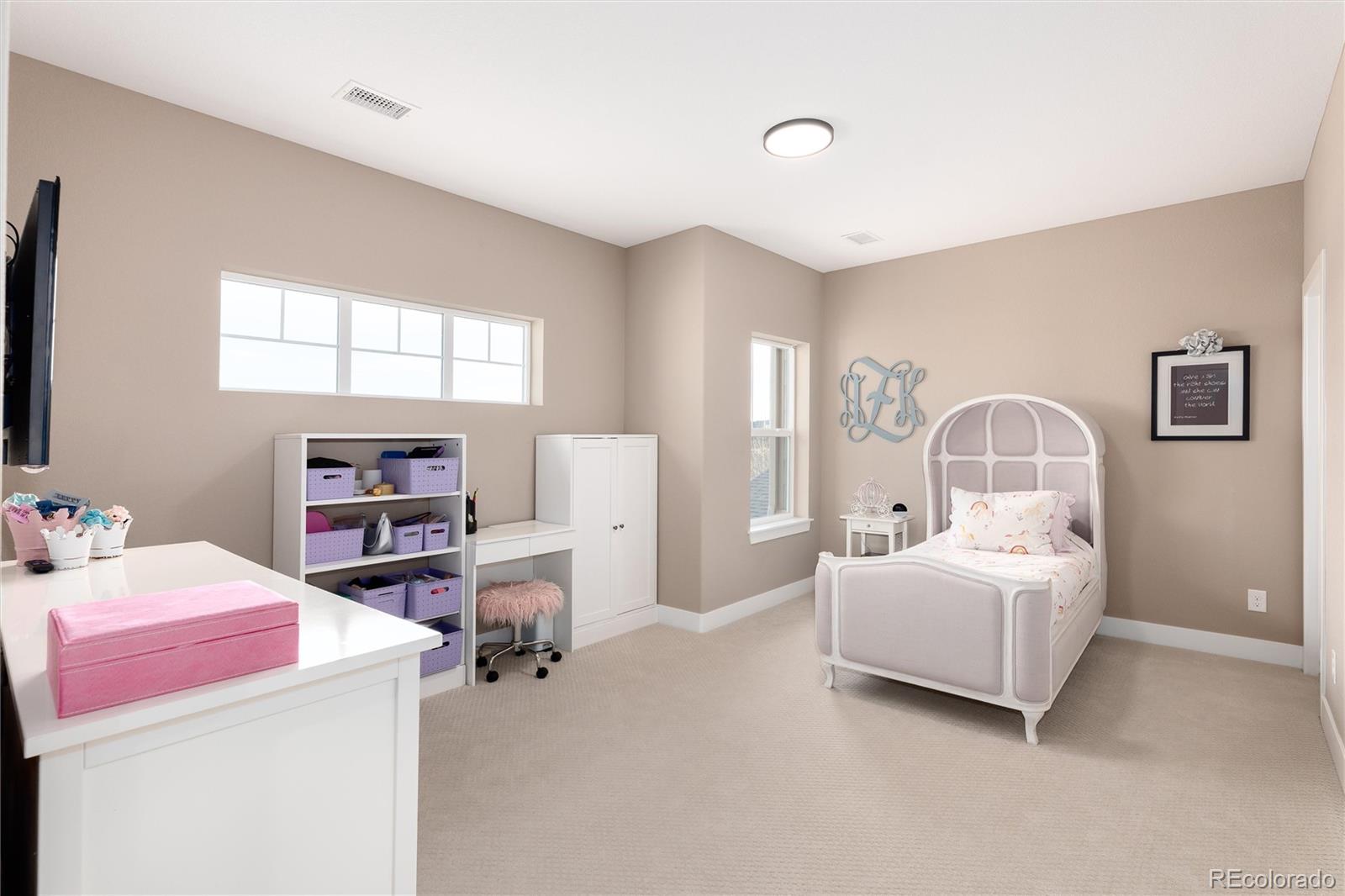 27643 E Euclid Drive