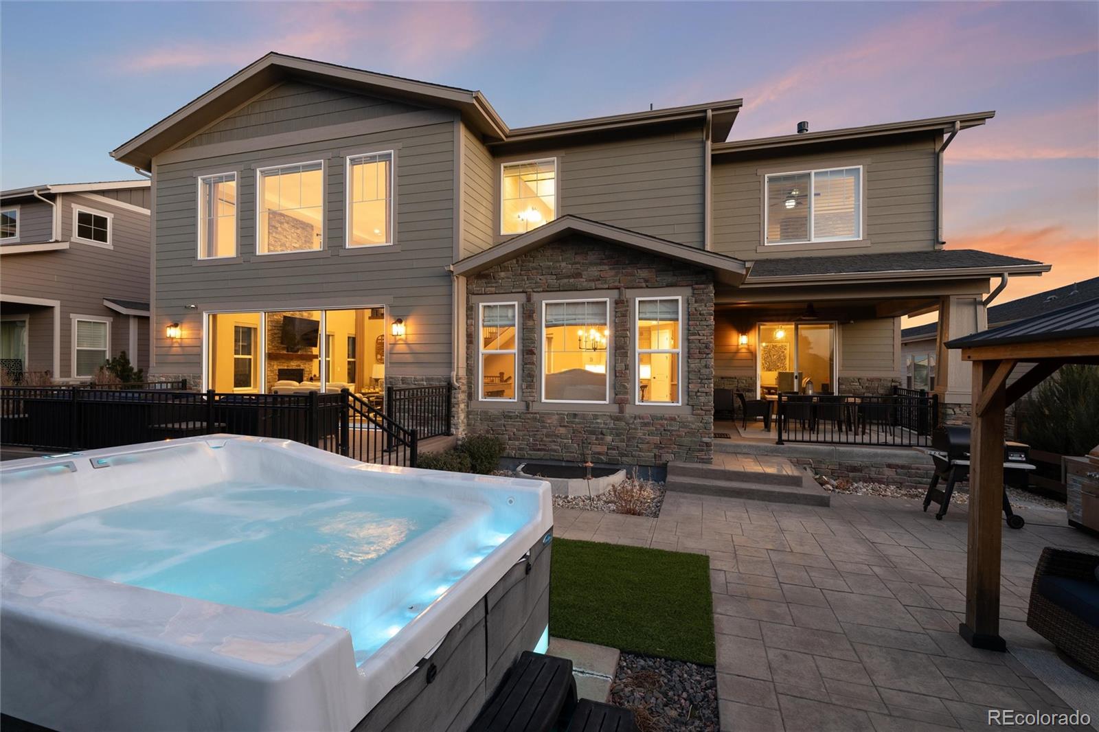 27643 E Euclid Drive