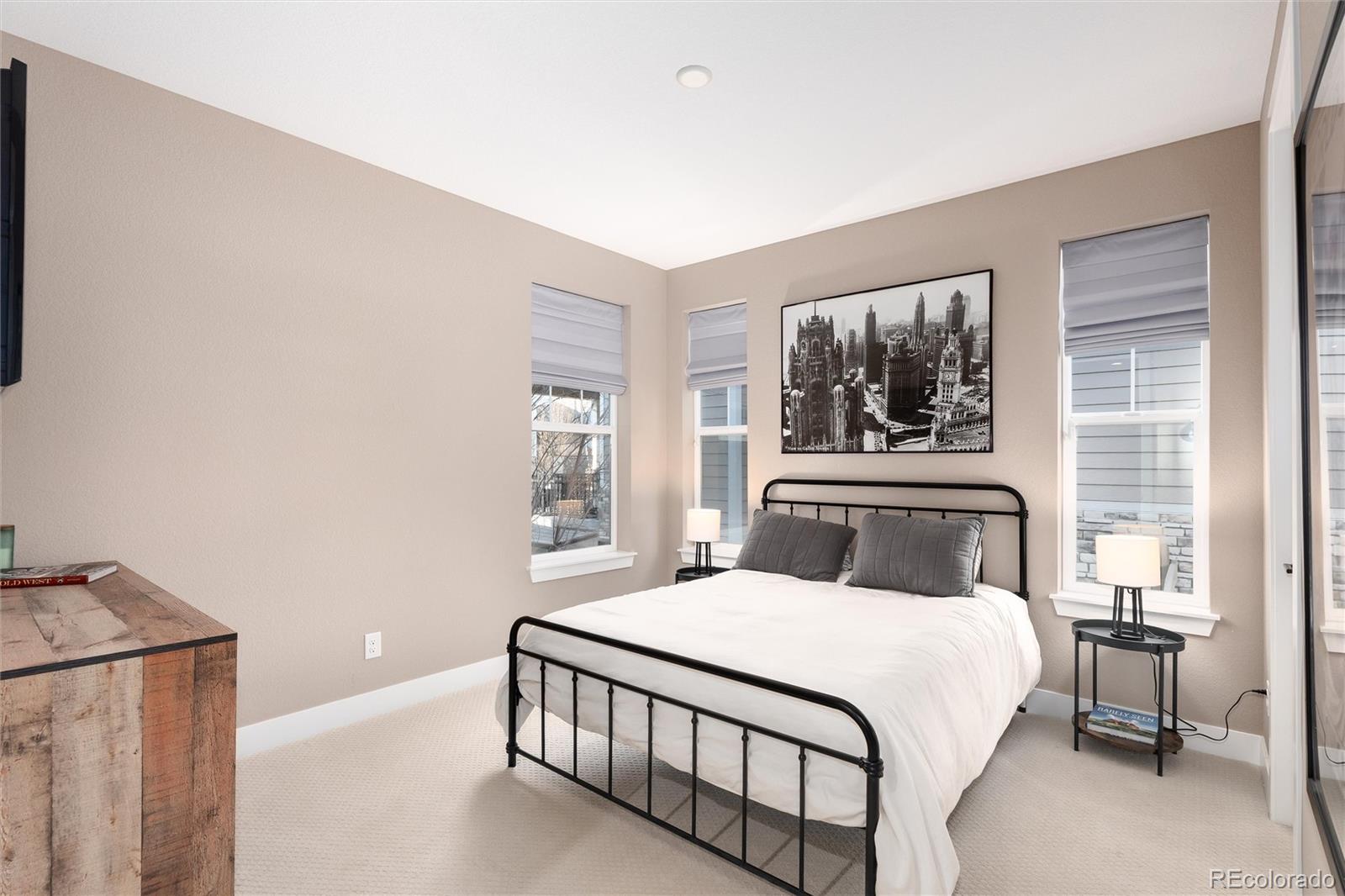 27643 E Euclid Drive