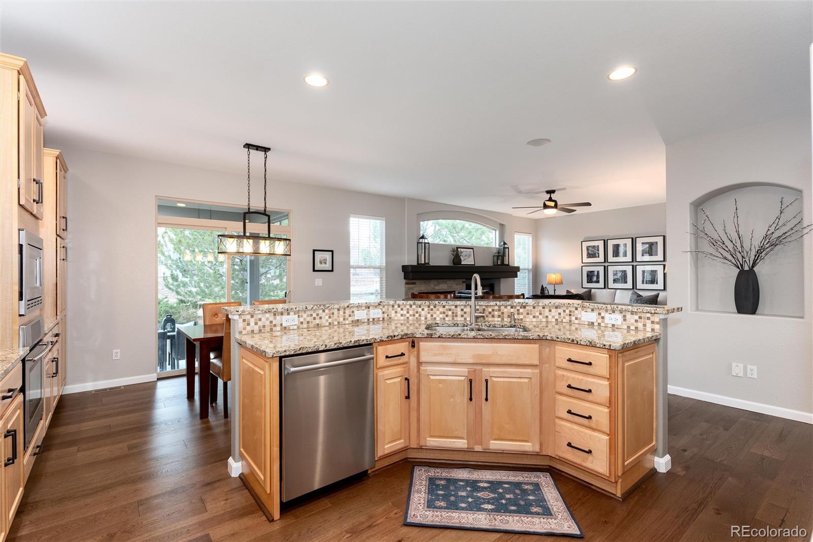 27263 E Euclid Drive