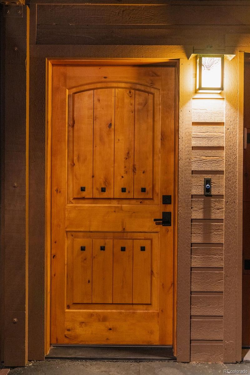 830 Jesse Lane