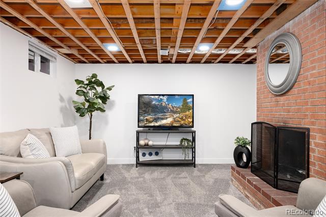 402 Ursula Street