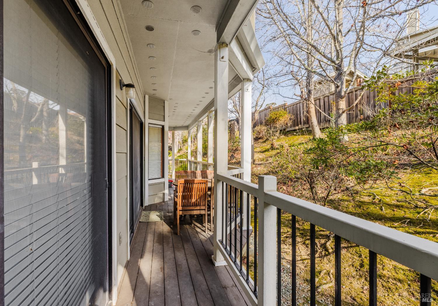 2454 Sebastopol Lane