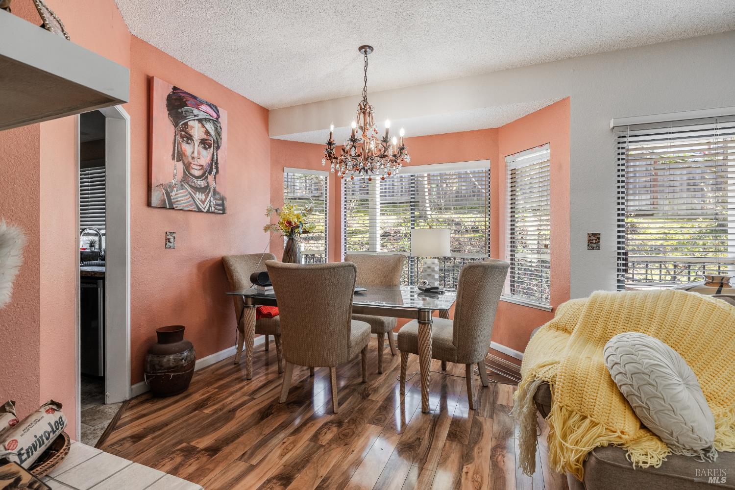 2454 Sebastopol Lane
