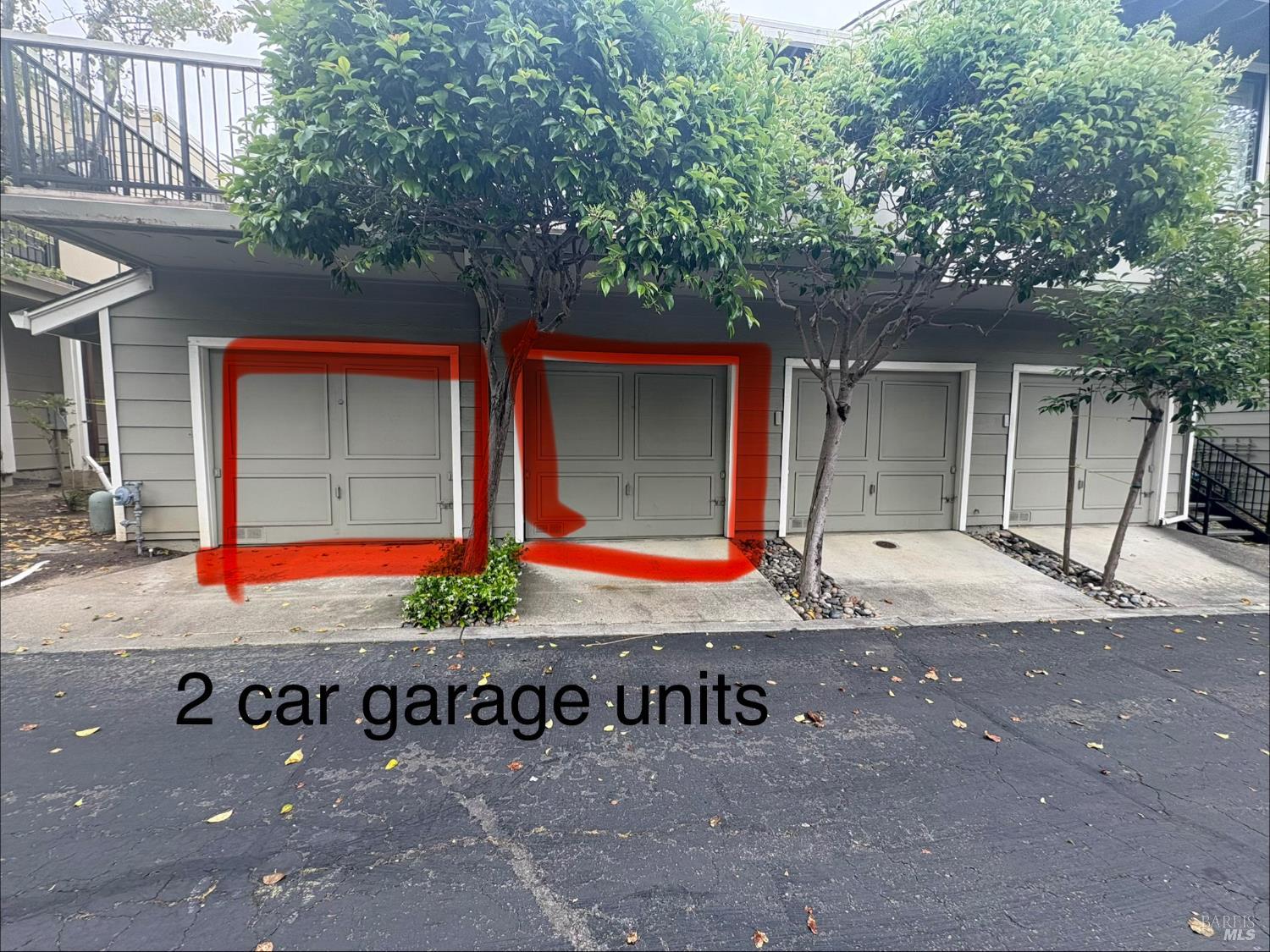 2454 Sebastopol Lane