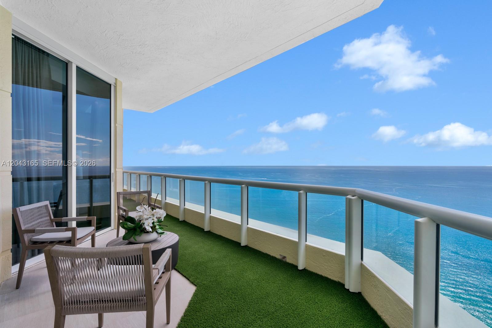 17875 Collins Avenue PH5002