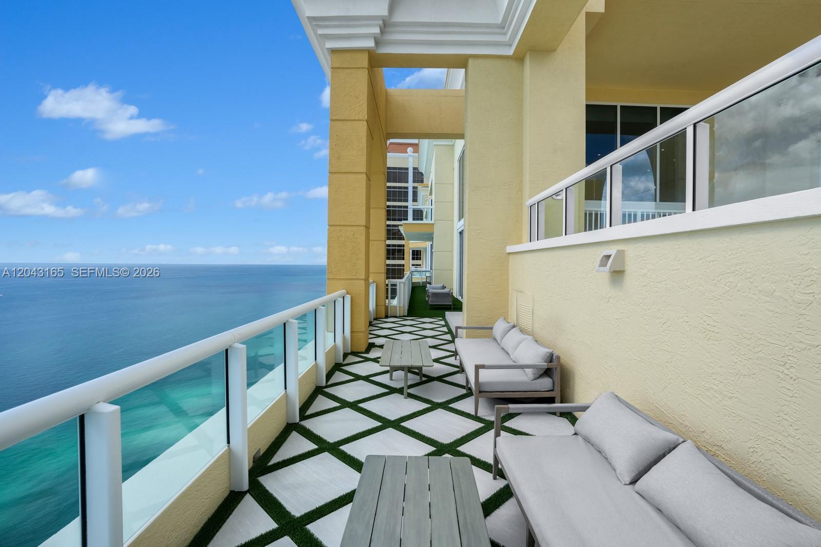 17875 Collins Avenue PH5002