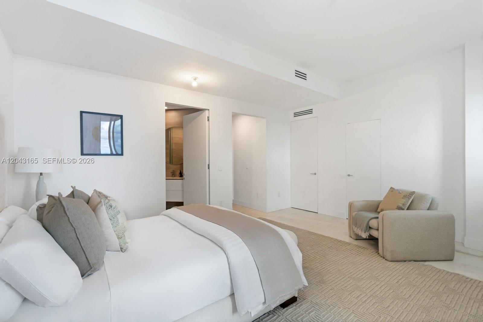 17875 Collins Avenue PH5002