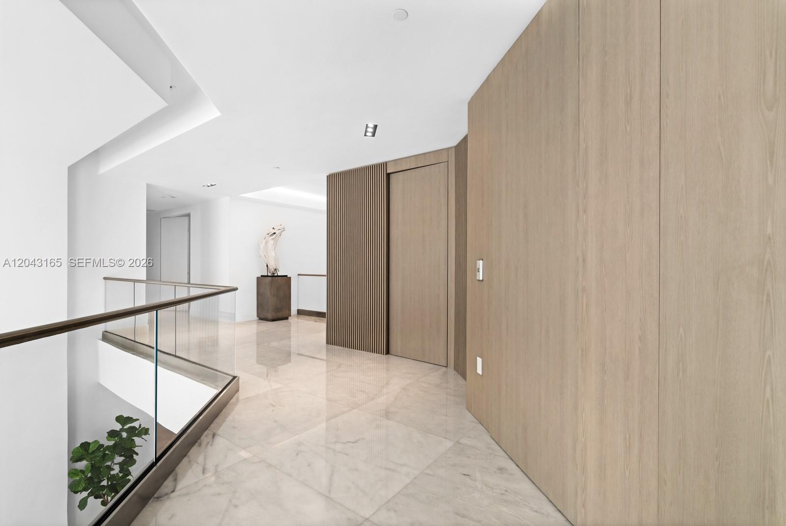 17875 Collins Avenue PH5002