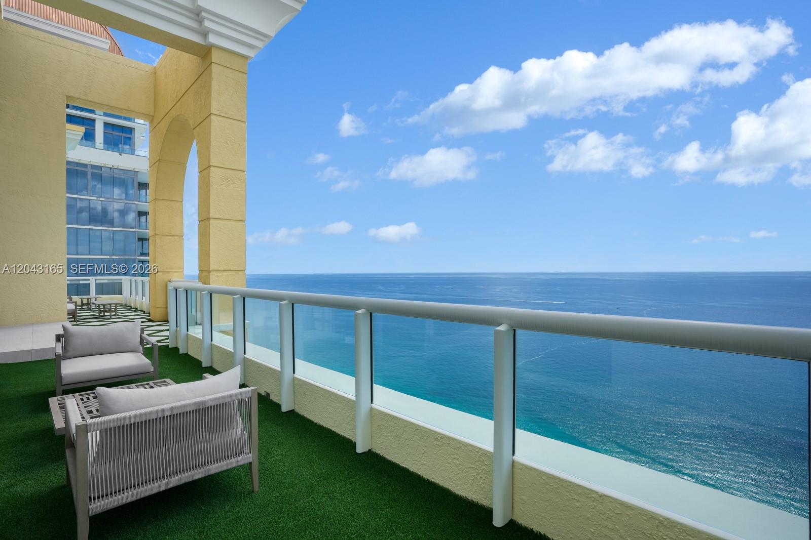 17875 Collins Avenue PH5002