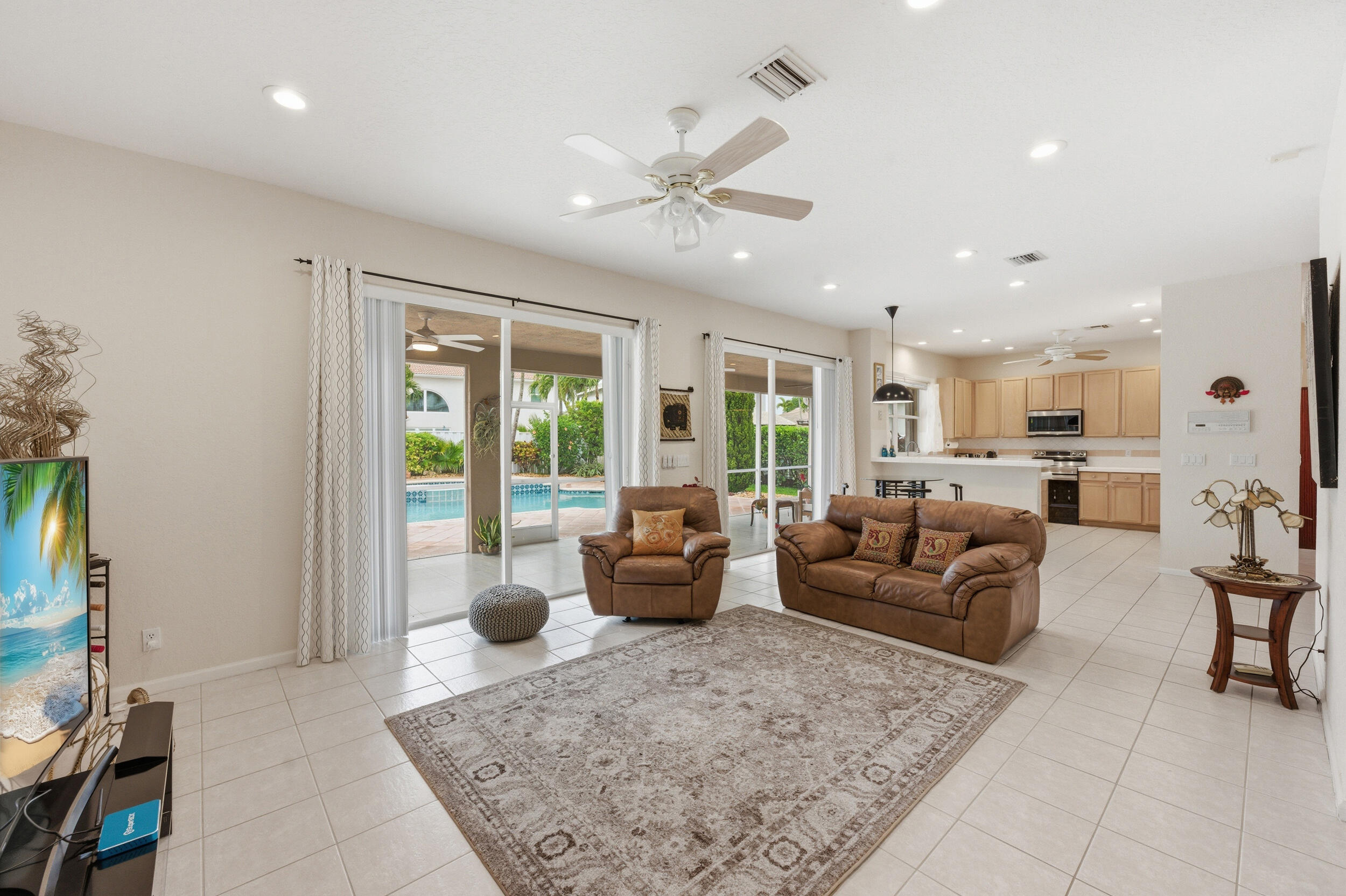648 SW 168th Terrace