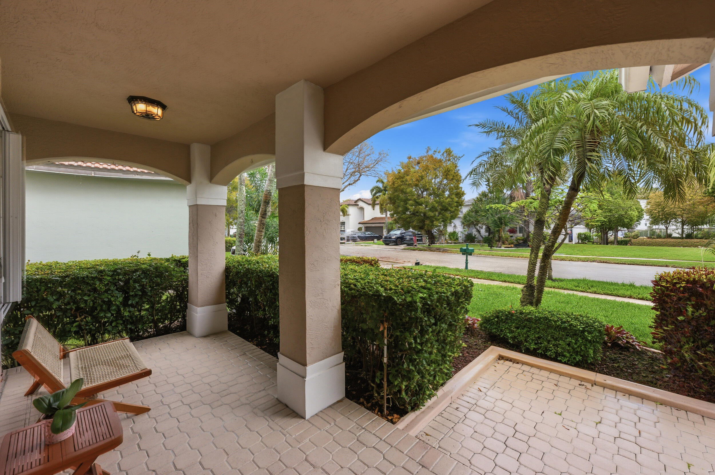 648 SW 168th Terrace