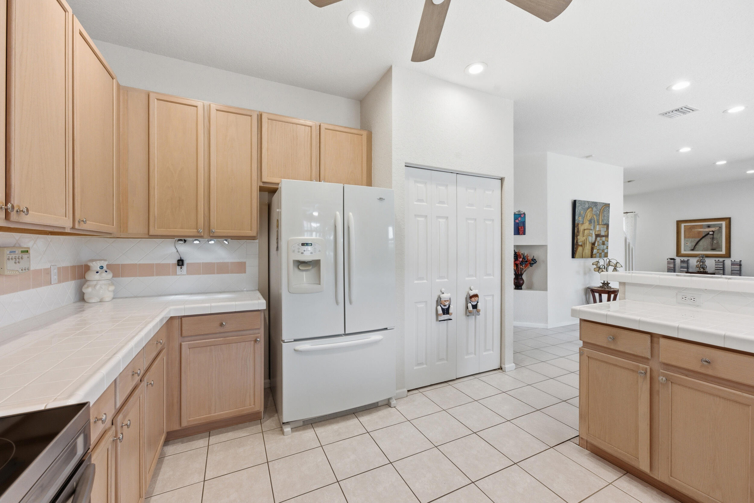 648 SW 168th Terrace