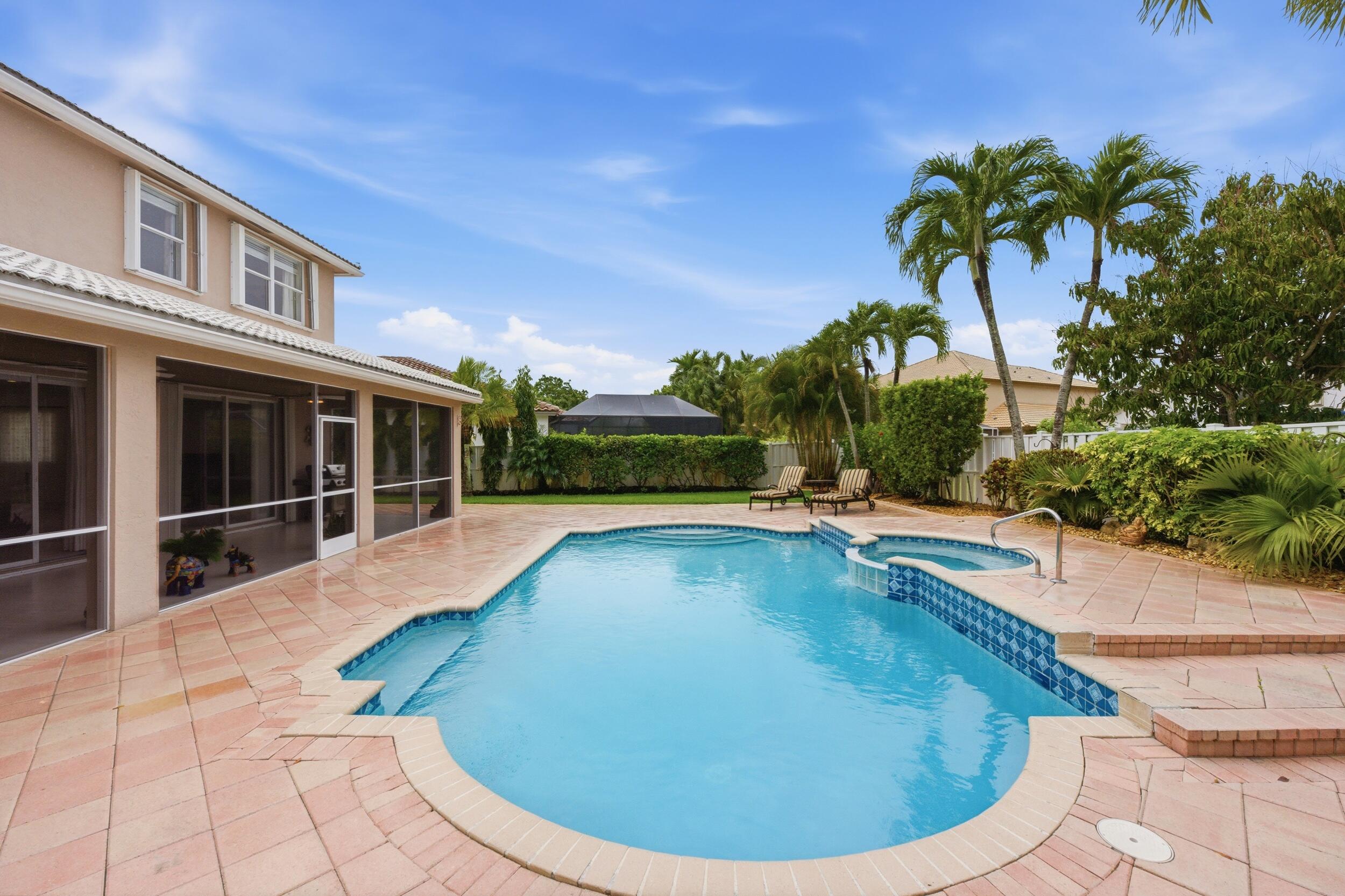 648 SW 168th Terrace