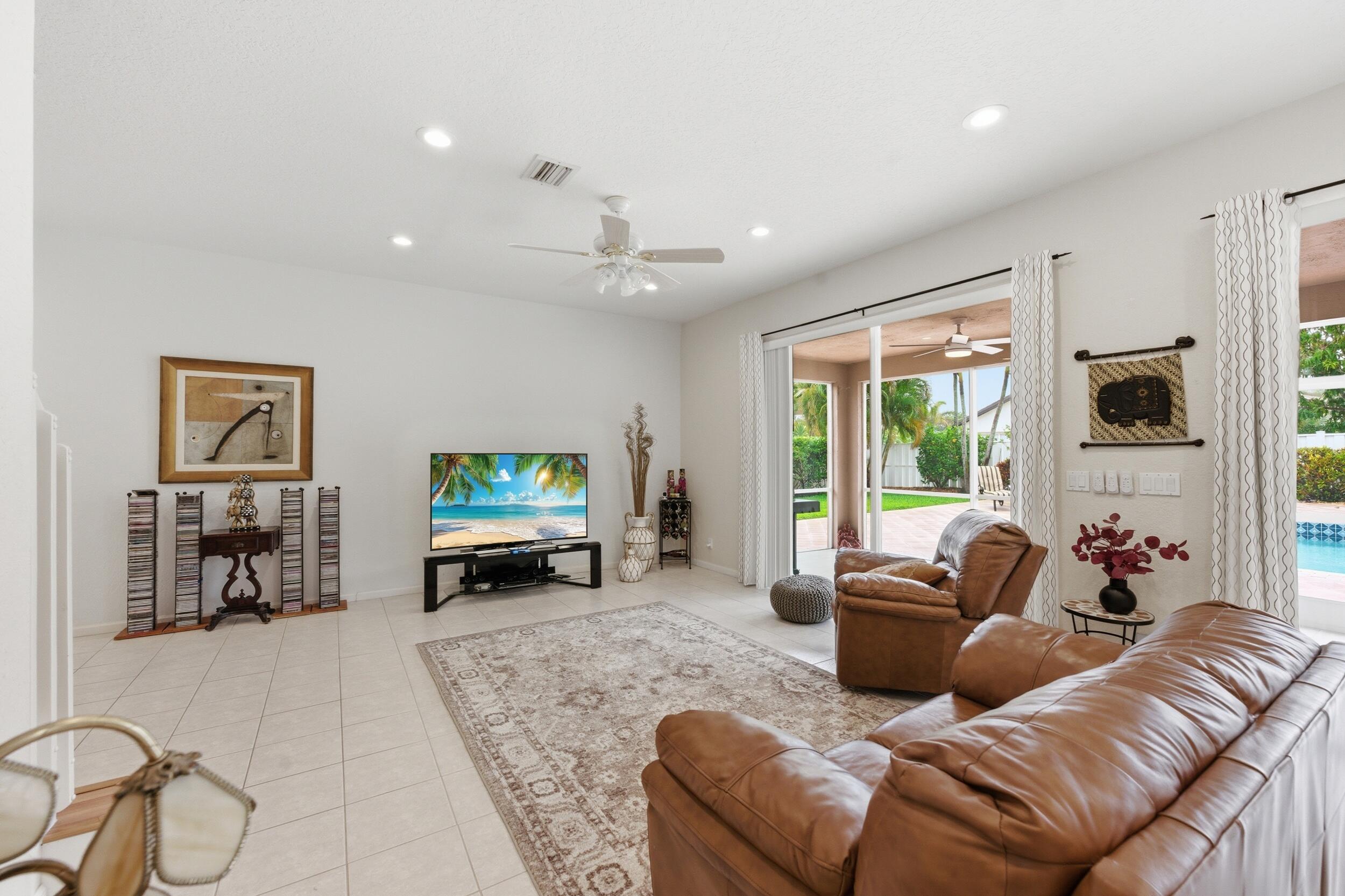 648 SW 168th Terrace